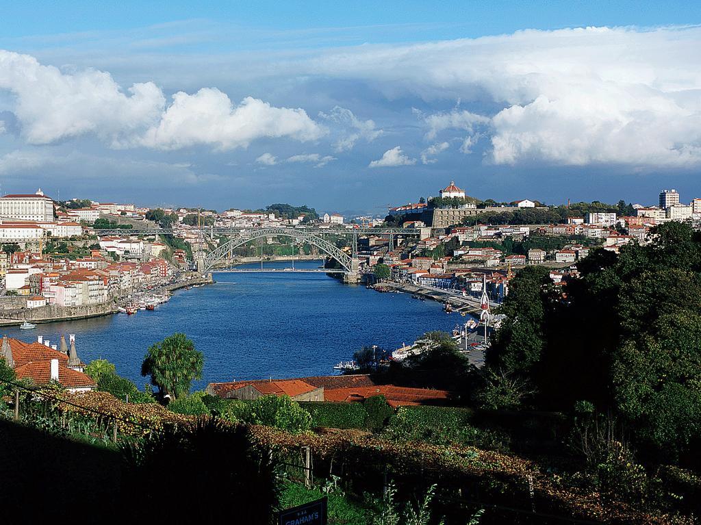 Hotel Ibis Porto Gaia Vila Nova de Gaia Exterior photo